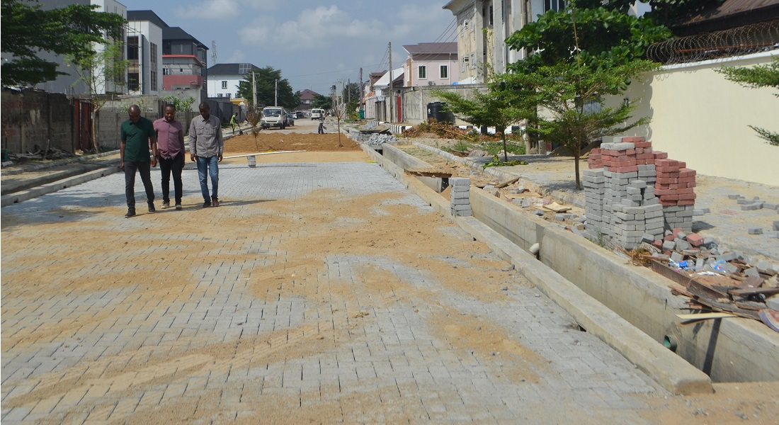 construction of road and drainage at Ayodele Odubiyi Street , Part of White Sand ,  Lekki Peninsula Phase I.