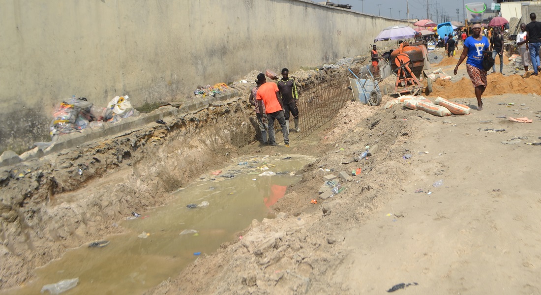 Ongoing road and drainage construction at MFM / Market Street Off Freedom Way  ,  Lekki Peninsula Phase I.